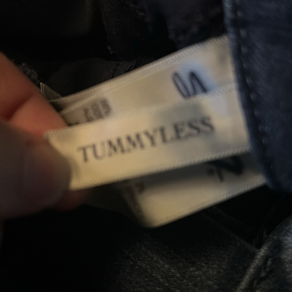 Seven 7 Tummyless High Rise Skinny Jeans, Size 6 - Picture 8 of 10